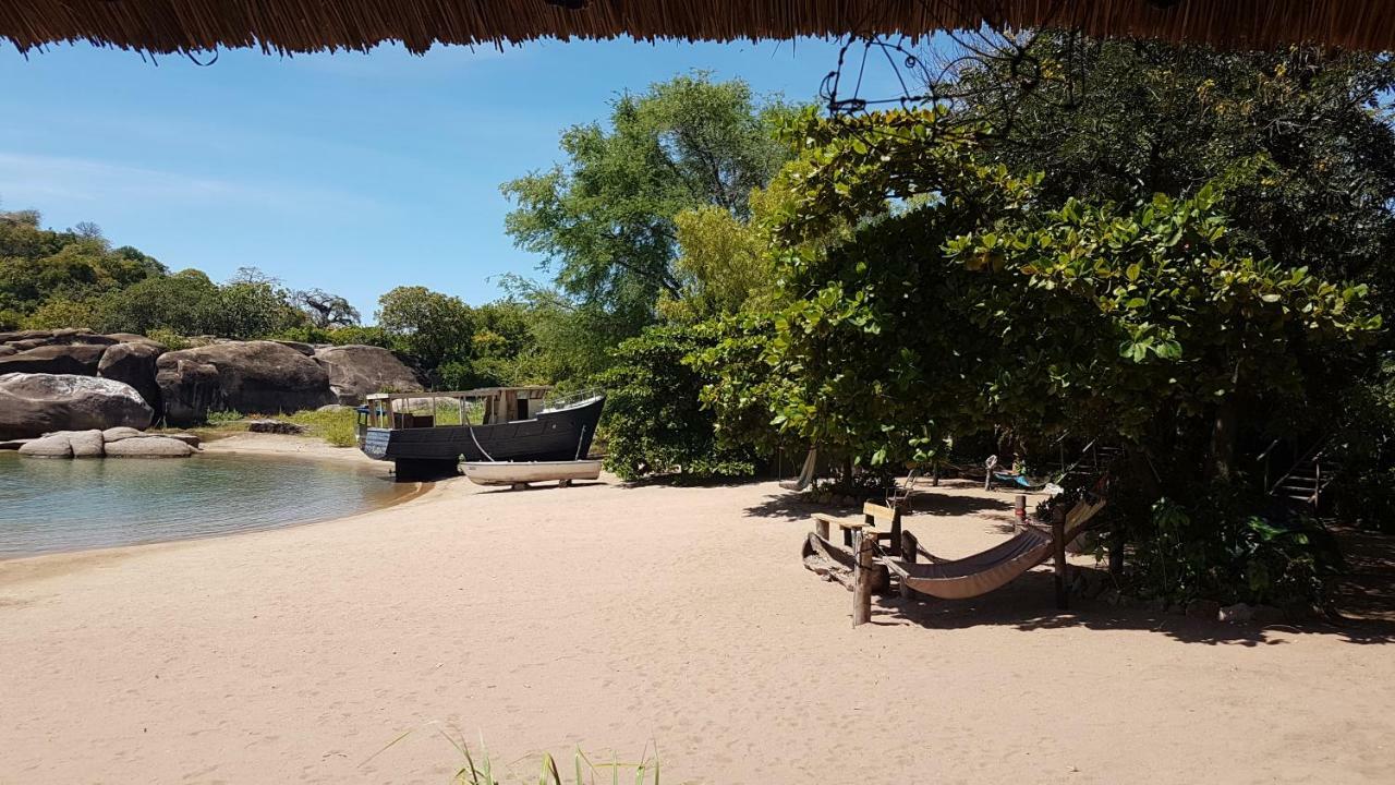 Mufasa Eco Lodge Monkey Bay 외부 사진